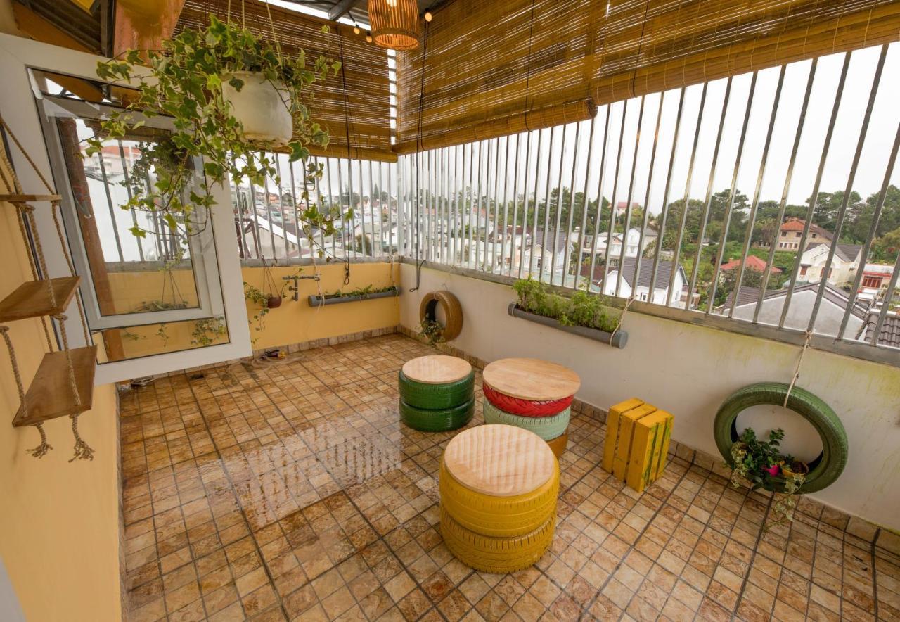Dalat Galaxy Hostel Exteriör bild