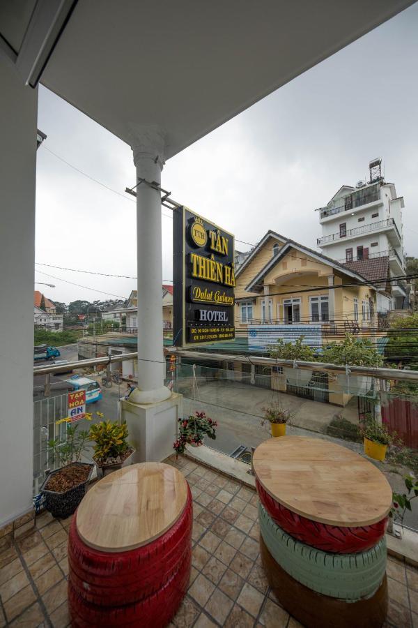 Dalat Galaxy Hostel Exteriör bild