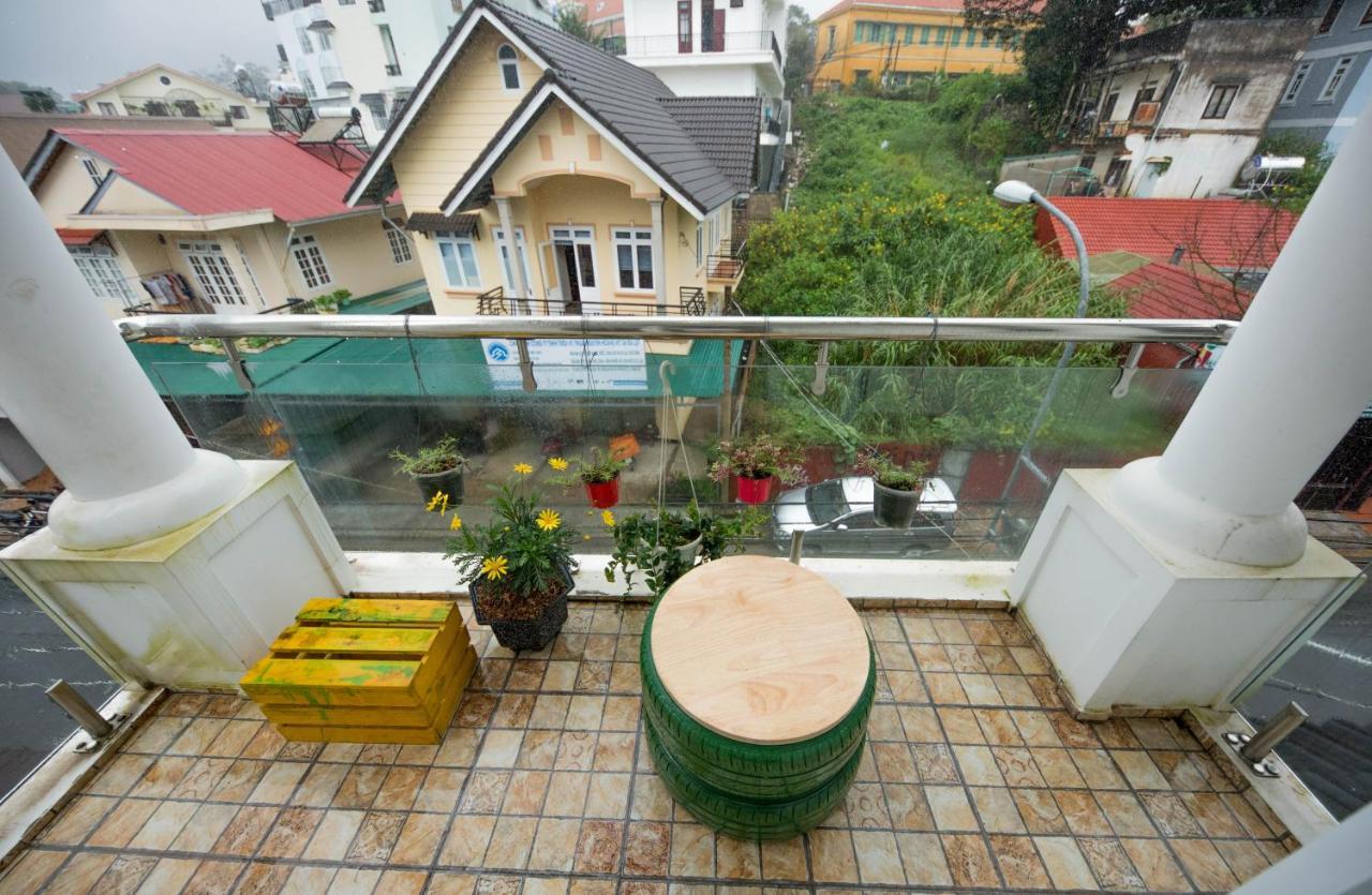 Dalat Galaxy Hostel Exteriör bild