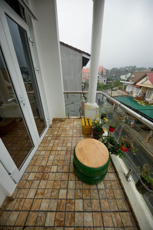Dalat Galaxy Hostel Exteriör bild